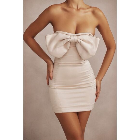 House of CB Dresses & Skirts - House of CB Ariella Ivory Satin Crystal Embellished Bow Dress. Sz M. NWT